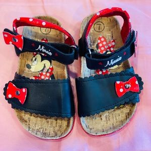 Disney Minnie Mouse Toddler Sandal 🖤❤️